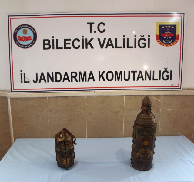 Bilecik’de 8 Milyon Lira Değerinde 2 Tevrat Ele Geçirildi