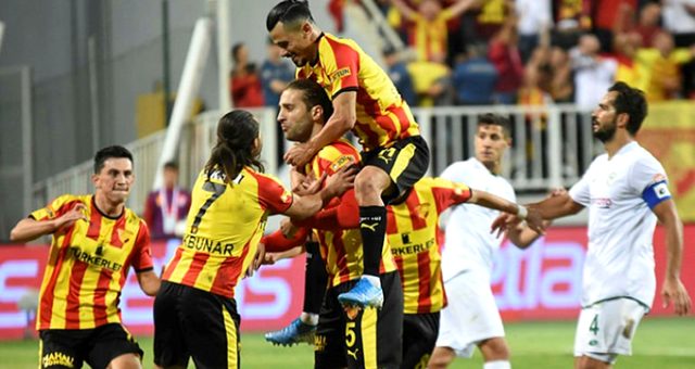 Göztepe’den Cem Yılmaz paylaşımı: Büyü bozuldu