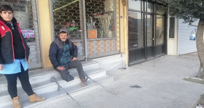 Ekmek teknesi olacak motoru çalınan engelli gözyaşlarını tutamadı