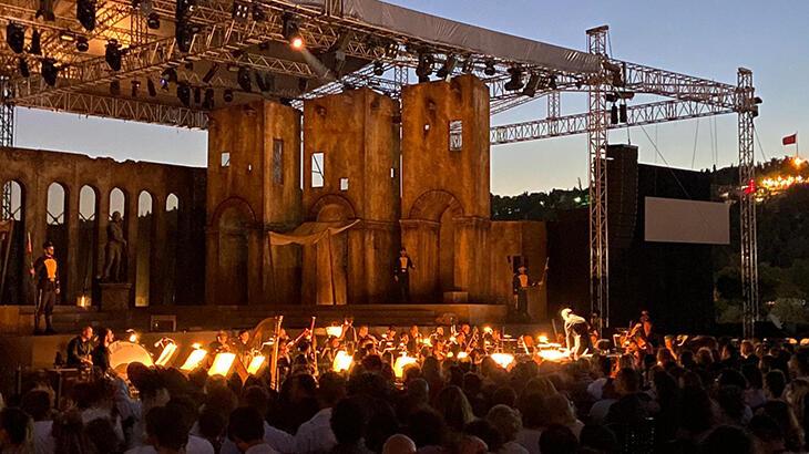 Dünyaca ünlü Carmen Operası İstanbul’da sahnelendi